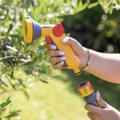 Hozelock Ensemble D'irrigation Essentials -AONA Gardena Magasin 64261b9cb3b1b5.90029008