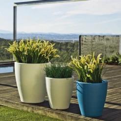 Newgarden - Pot De Fleurs Violeta 55 Couleur Terracota Opaque ø55x60cm -AONA Gardena Magasin 6470a39269d967.95430961